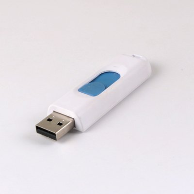 USB 3.1 Stick USB de plástico con el cuerpo de aceite de caucho enchufe y reproduce memoria 8G