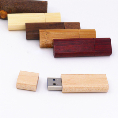 El Usb de bambú del arce del ODM pega memoria USB de madera 2,0 3,0 256GB con el acollador