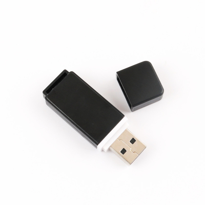 Unidad flash USB resistente al agua con lectura de 100 MB y escritura de 50 MB