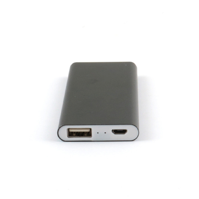 Banco de energía portátil con batería de Li Polymer para teléfonos inteligentes / dispositivos USB