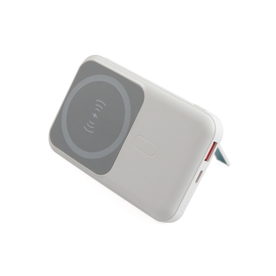 Banco de energía portátil de PC con batería de Li Polymer Caja blanca pequeña Micro USB Tipo C Interfaz de entrada