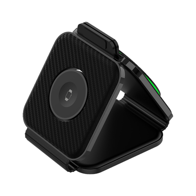 Cargador inalámbrico magnético portátil de tres en uno para cargar teléfonos rápidos en blanco y negro