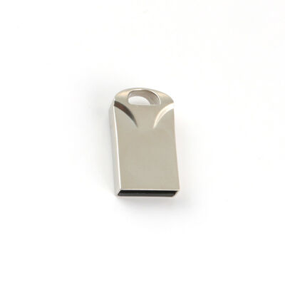 Plata con unidad flash USB de metal brillante Velocidades de transferencia de datos rápidas Carcasa de metal duradera adecuada para almacenamiento seguro de datos