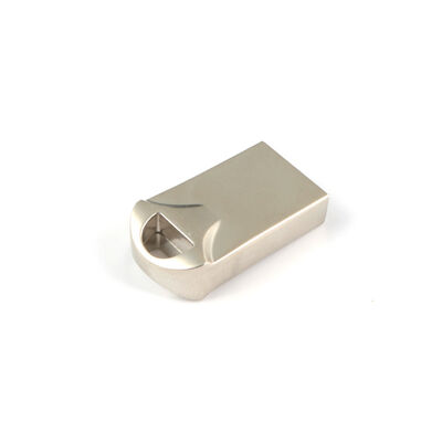 Plata con unidad flash USB de metal brillante Velocidades de transferencia de datos rápidas Carcasa de metal duradera adecuada para almacenamiento seguro de datos