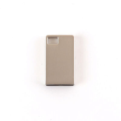 Una unidad flash USB de grado MINI de metal con superficie mate y un ángulo de lente de gran angular de 120 grados que garantizan la protección de datos