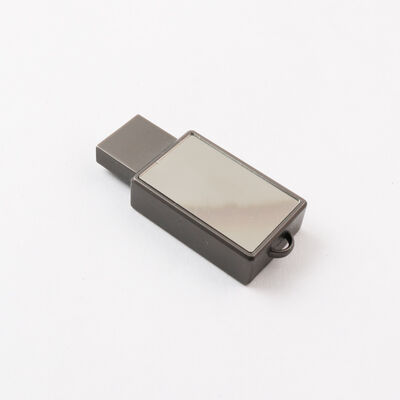 Unidad flash USB de metal certificada CE con un diseño de alta capacidad y resistente al agua para una transferencia de datos duradera