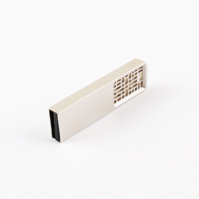 Velocidad de escritura 2.0 Velocidad 5-10MBs Unidad flash USB de metal Logotipo USB personalizado Lectura 2.0 Velocidad 8-15MBs Dispositivo de almacenamiento duradero