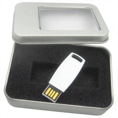 Impresión de logotipo o unidades flash USB láser hechas por soporte de material plástico Soluciones de almacenamiento de datos ligeras hechas a medida