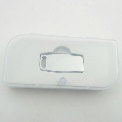 Impresión de logotipo o unidades flash USB láser hechas por soporte de material plástico Soluciones de almacenamiento de datos ligeras hechas a medida