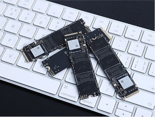 Discos duros SSD internos de 256 GB asequibles con interfaz SATA III y velocidad de transferencia de datos de hasta 10 Gbps