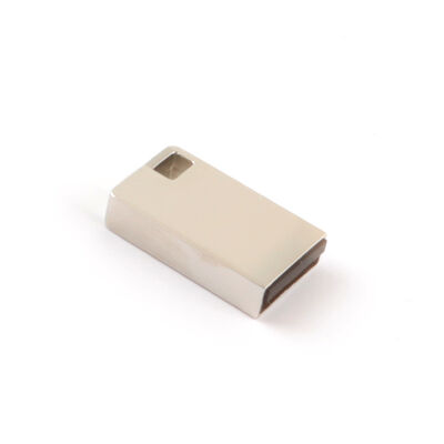 Una unidad flash USB de grado MINI de metal con superficie mate y un ángulo de lente de gran angular de 120 grados que garantizan la protección de datos