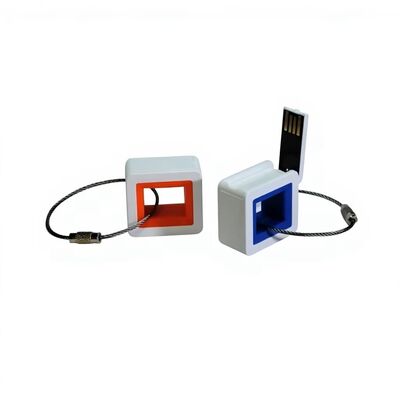 128 GB USB 3.0 material plástico blanco negro azul rojo opciones de memoria adecuadas para aplicaciones de transferencia de datos de alta velocidad