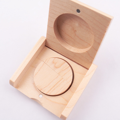 Memorias USB de madera de encargo de Usdn 15MB/S 32GB 64GB 128GB con la caja del arce